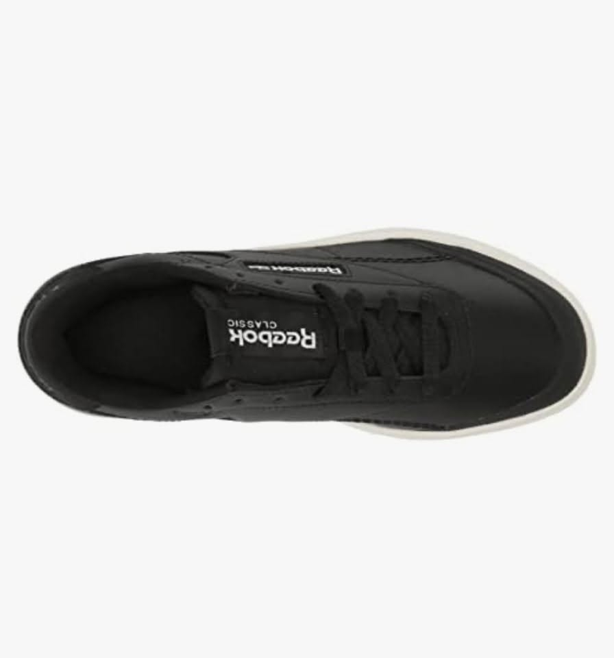 حذاء Reebok
مستخدم قليل 
السعر 60 الف 
نسائي رجالي ضمان لمدة 3 اشهر استرجاع
( الضمان خلال 3 اشهر اذا خلع او تلف يحق لك ترجعه )
القياس الأمريكي (USA): 8.5 للنساء (أو 6.5 للرجال)
القياس البريطاني (UK): 6
القياس الأوروبي (EUR): 39
طول القدم بالسنتيمتر (CM): 25.5
طول القدم بالمليمتر (mm): 255
توصيل داخل خانقين فقط ( مجاناً )
***********
