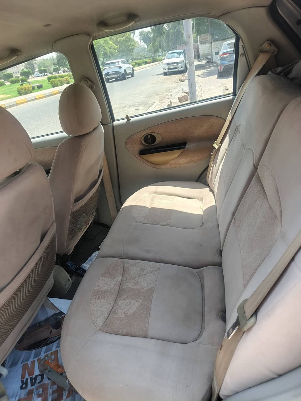 للبيع: شيري كيو كيو (Chery QQ) موديل 2013
🚗 سيارة مكفولة وعلى وضع البلادي – جاهزة للتحويل

​الموديل: 2013

​المسافة المقطوعة: 108 ألف كم

​البودي: مكفولة من الدعامية للدعامية، بدون صبغ نهائياً وما بيها أي ملاحظة

​المحرك والكير: محرك وكير وتبريد بشرط الفحص والتدقيق

​الأوراق والتحويل: باسمي، هزة جديدة، وسنوية جديدة، تحويل ثاني يوم مباشرتنا

​الملحقات: السبير بلادي ما ممسوس

​الكهربائيات: الداشبورد صافي، ما مشتغل بيه ولا كلوب تحذيري

​الصدر: جديد ونظيف، ما بيها أي طكة أو صوت

​الداخلية: كوشنات وغرفة بلادية ونظيفة جداً

​السيارة جاهزة وما ينقصها أي شيء، دق سلف وامشي.

​📍 المكان: بغداد

📞 للتواصل: ***********
