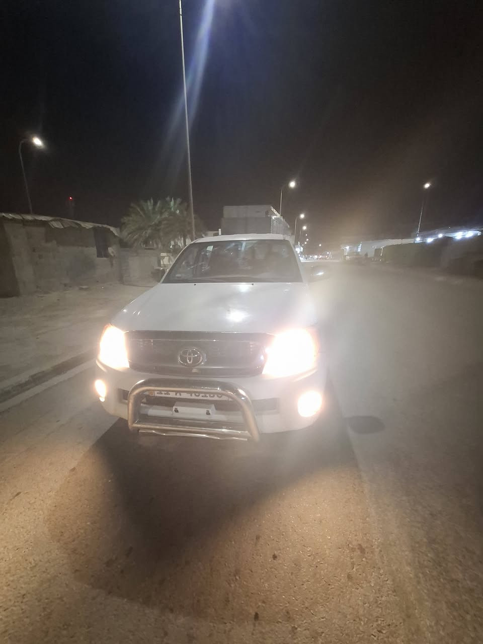 هايلوكس • ٢٠٠٩ • رقم بغداد