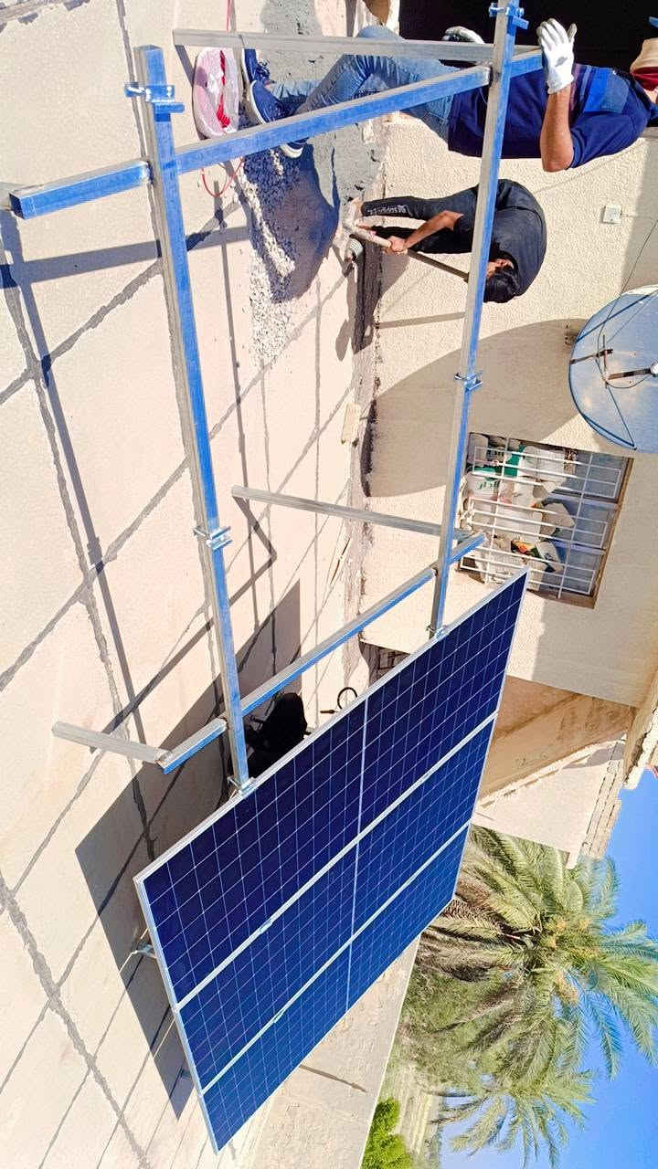 مكتب ضوء القمر للطاقه الشمسيه ☀️ استثمر في طاقة مستدامة وآمنة مع الماركة العالمية Felicity Solar! ☀️  
​هل تبحث عن حل دائم لارتفاع فواتير الكهرباء وانقطاع التيار المتكرر؟ نقدم لك أنظمة الطاقة الشمسية المتكاملة من Felicity Solar، العلامة الرائدة عالمياً في تصنيع معدات وحلول الطاقة الذكية للمنازل والمؤسسات.  
​🔹 1. بطاريات الليثيوم الحديثة (Felicity LiFePO4)
​تتميز بتكنولوجيا فوسفات حديد الليثيوم الآمنة وعالية الأداء:  
​🔋 سلسلة FLB / FLA / LPBF: دورة حياة طويلة تتجاوز 6000 دورة تفريغ (عمر افتراضي 10-15 سنة).
​🔋 أمان مرتفع: نظام حماية ذكي مدمج (BMS) لحماية البطارية من زيادة الحمل أو ارتفاع الحرارة.
​🔋 تصميم عصري: شاشات لمس تعرض حالة الشحن والسعة بدقة مع إمكانية التوسع والتوازي بسهولة.  
​🔹 2. المحولات الذكية والهجينة (Felicity Inverters)
​قلب المنظومة النابض بأعلى قدرة على تحويل وإدارة الطاقة:
​⚡ سلسلة IVGM / IVEM / IVAM: محولات هجينة (Hybrid) وخارج الشبكة (Off-Grid) بكفاءة تحويل ممتازة.
​⚡ شاحن MPPT مدمج: للاستفادة القصوى من أشعة الشمس حتى في الأيام الغائمة.  
​⚡ تطبيق FSolar للتحكم الذكي: مراقبة أداء المنظومة وحالة البطاريات لحظة بلحظة عبر الهاتف الذكي.  
​🔹 3. الألواح والملحقات عالية الكفاءة
​☀️ ألواح كفاءة فائقة: أداء ممتاز وتحمل للظروف الجوية القاسية.
​☀️ أنظمة حماية وتجميع متكاملة: صناديق تجميع وحماية (Combiner Boxes) لضمان أعلى مستويات الأمان الكهربائي.  
​✨ لماذا تختار أنظمة Felicity Solar معنا؟
​✅ معدات أصيلة 100% مع ضمان حقيقي ومكتوب.
✅ دراسة وحساب الأحمال مجاناً لتحديد الحجم الأنسب لمنزلك أو مشروعك.
✅ فريق هندسي متخصص في التركيب وضبط الإعدادات على أعلى مستوى.
✅ خدمات الصيانة والدعم الفني بعد البيع.  
​📍 للطلب والاستفسار وحساب الأحمال:
📞 الهاتف *********** .*********** ..***********/ الواتساب: [***********. ***********]
🌐 العنوان  الشوملي ولايه الشوملي/ الفرع:  الشوملي مقابل اسواق ابو هاني قرب البانزين خانه الشوملي]. بااداره فلاح العويدي حسن العويدي 
​💡 مع Felicity Solar... واصل حياتك بدون انقطاع!  كل الي عليك تراسلنا او تتصل علينا والباقي علينه نجيك للبيت نصبلك طاقه شمسيه باافضل الاجهزه والماركات العالمية  مكتب ضوء القمر للطاقه الشمسيه بااداره Falah Hassan Al Awidi   حسن فليح الجبوري  احمد الجبوري  Karar Al-jaboury
