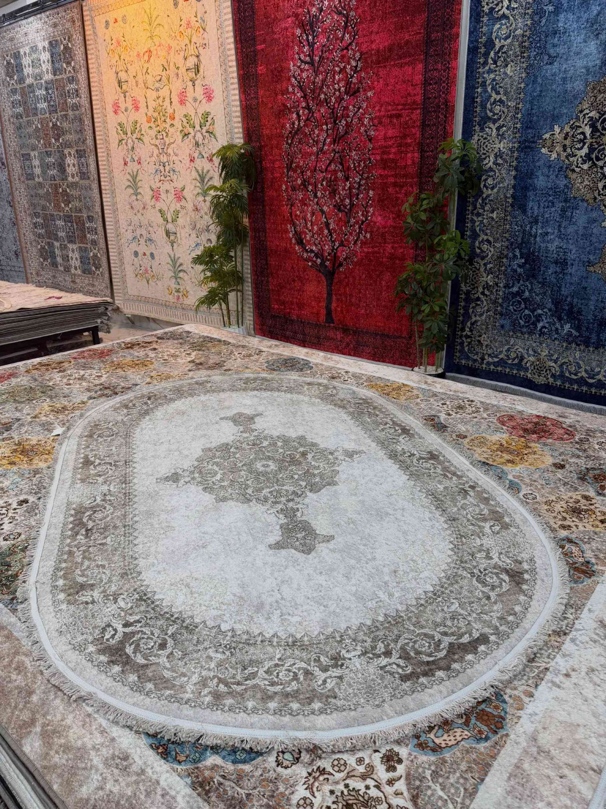 سجادة • بسط • ديكور