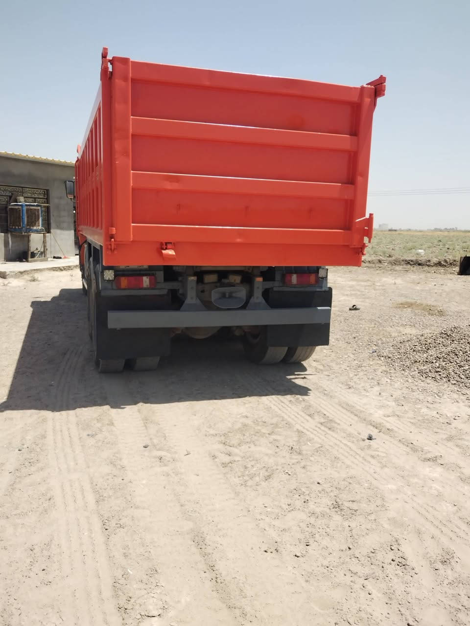 سلام عليكم فالفو للبيع ٨١ تفاصيل أكثر تصل عل رقم *********** و ***********
