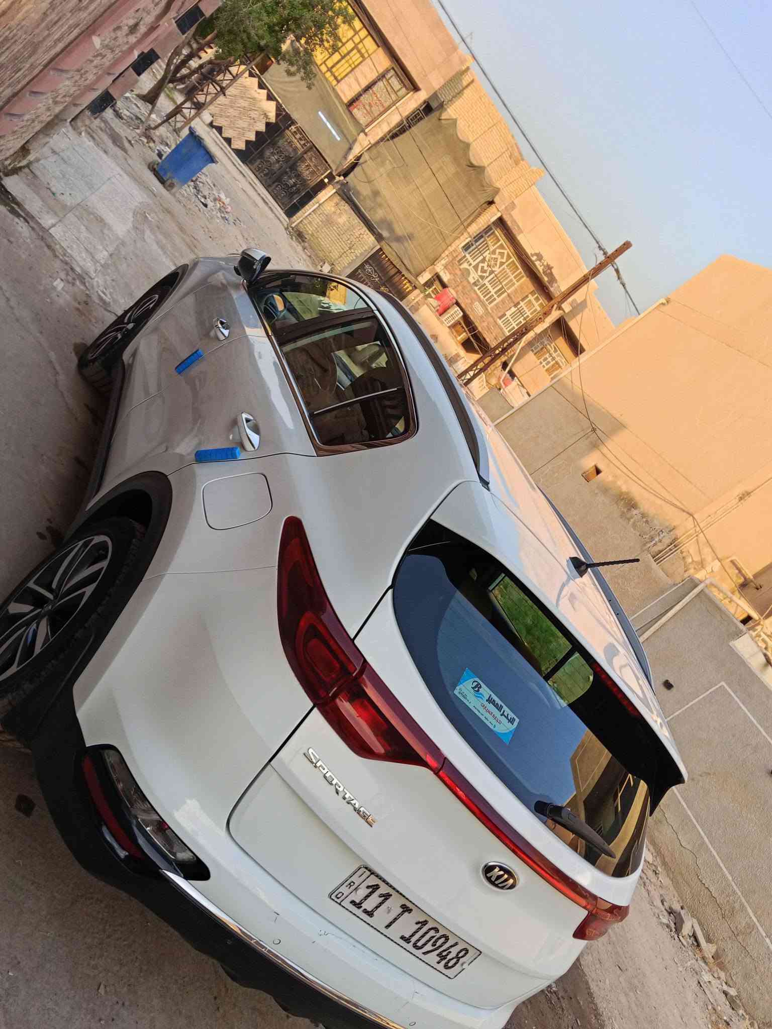 سلام عليكم كيا سبورتج للبيع موديل 2020 خليجي بيه
محرك (2000)دوش صبغ بابتين باقي كفاله مواصفات سيارة نص فول سيارة جديدة جاهزة من كلشي العنوان بغداد حي الجوادين سعر 160 مجال بسيط رقم ***********
