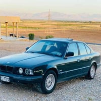 BMW  مەکینە 525 گێڕ عادی  گێڕو مەکینەو کارەبای بەشەرت  مۆدێل 1992  دەب...