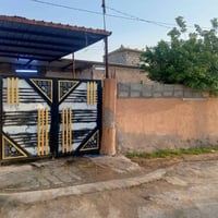 يوجد دار سكن للبيع المساحه 300متر الموقع حي رشيد قرب مولد للستفسار 078...