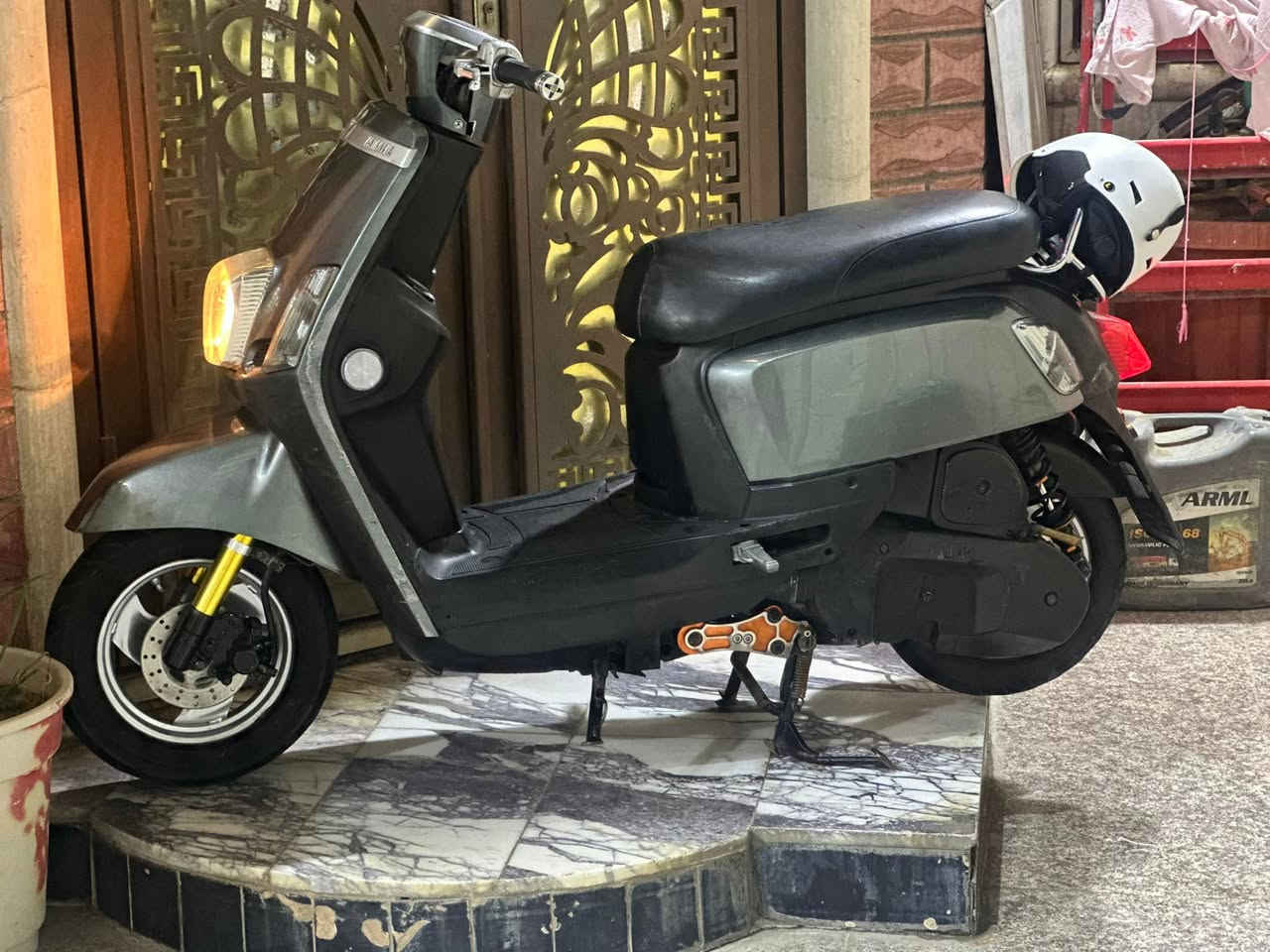 بوليس نوزل للبيع دراجه مزوده تزويد اصلي ما مفتوحة السعر 950 . ***********
