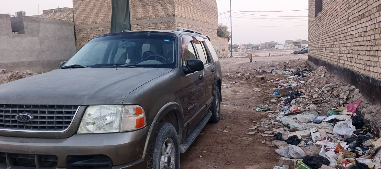 فورداكسبلور موديل2002 للبيع سنويه باسمي ماصاقطه مداور ثاني يوم هزه ستوني هازهه السعر 60ورقه وبيها مجال حك الجيه مكينه نضيفه الكير بي صفنه عل بك شويه للاستفسار اتصل على الرقم *********** المكان الديوانيه
