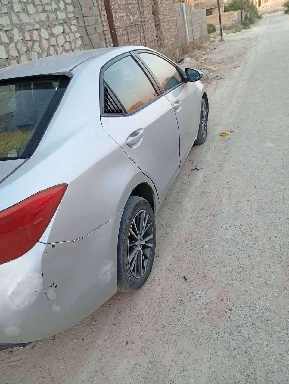 السلامه عليكم كورله للبيع موديل ١٩ رقم انبار صبغ عام سياره جاهزه كله شرط ترايه تكول طياره سعر ٨٥ وبيه وترهم مراوس ع قطعت أرض بشيشان لاستفسار ع، *********** مكان سياره عنه
