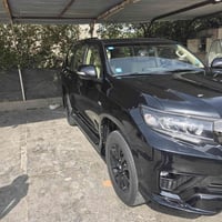برادو موديل 2022 VX باب ثاني  رقم بغداد  سياره ما ماشيه  ٣٢  بأسمي سيا...