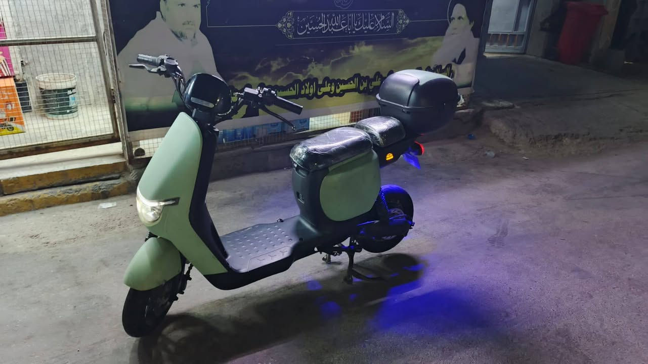 سلام عليكم دراجة شحن الريان للبيع 
دراجة نضافته ٨٠٪
موديل 2024
اربع بطاريات الجبيرة ليثيوم 
البطاريات قبل سبوعين اشتريتهن جديد 
جميع الحساسات تشتغل 
بيه اربع نمرات 
تمشي 60 حقيقي 
حساس بريك 
بيه نضام R يعني ترجع بك 
السعر 400 وبي مجال 
العنوان بغداد مدينة الصدر 
الاستفسار ***********
