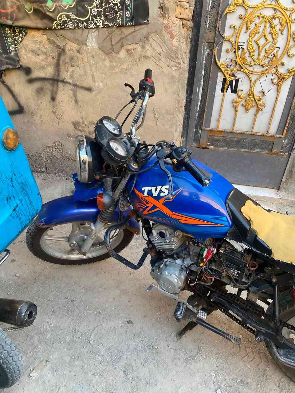 دراجه لبيع تي في اس اوراق سعر ٥٠٠ وبيها مجال مبدل بس والفات موديل ٢٠ مكان البصره ابو الخصيب واتساب ***********
