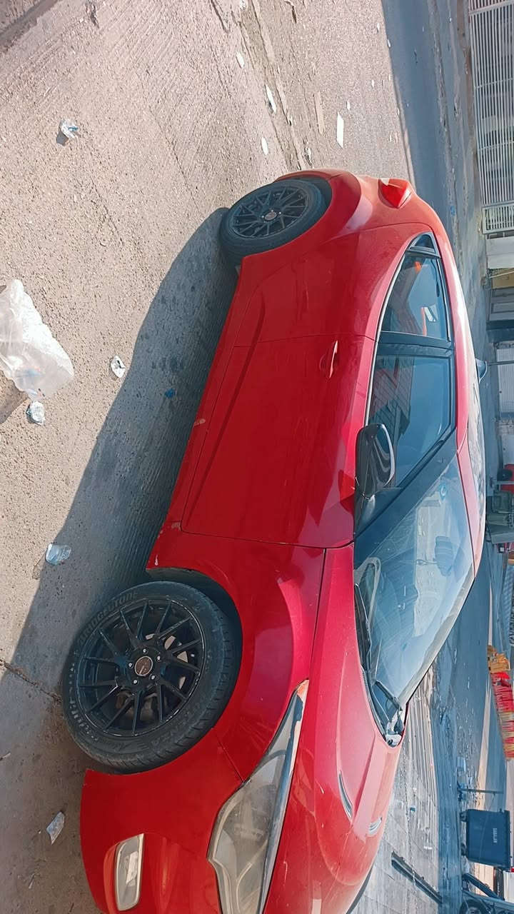 فولستر موديل 2014 رقم بابل مشروع وطني بسمي هزه جديده فول مواصفات عدا البصمه محرك 1600 وارد امريكي بيها قطعتين صبغ جاملغ او باب او اماكن بسيطه صبغ ابيع حزام بدون لغود او شواصي كير dct .... ويل رياضي تبريد ثلج.... مابيها نقص السياره مسويلها ادامه... فقط يرادلها تبديل كلج مال كير السياره تنميراتها فول مابيها اي شي بس هيه مستحقه تبديل كلج ... مكان السياره بغداد الحارثيه/ السعر 68/ ***********
