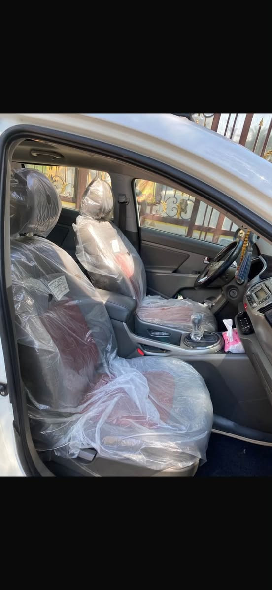 موديل 11 خليجيه
بنوراما
مري شفط وكهرباء
كشنات جلد لونين
محرك 2000 دوش
كامره حساسات 
رقم اربيل 
سنويه وفحص وهزه جديده
