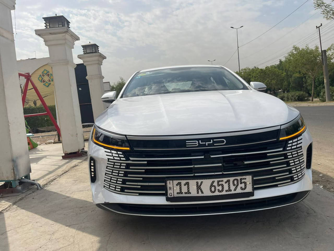 السلام عليكم
بيوايدي للبيع 
2025 جديده ماشيه 23.300 فقط.

بصمه + کارت دخول وتشغيل ، اضائه Led, دخول ذكي كامره خلفيه، شاشه قلابه ...برامج كامله حساسات خلفيه، داخل ابيض ، قطعتين تبريد منافذ شاشه جبيره تحديث يوتيوب ،كشنات EPC جلد ثلاث وضعيات قياده....بيها بارد مصلح pdr  بالبنيد  شبرين ..وشخوط بل دعاميه مثل ماموضح بالصوره
للاستفسار السعر بل خاص ***********
