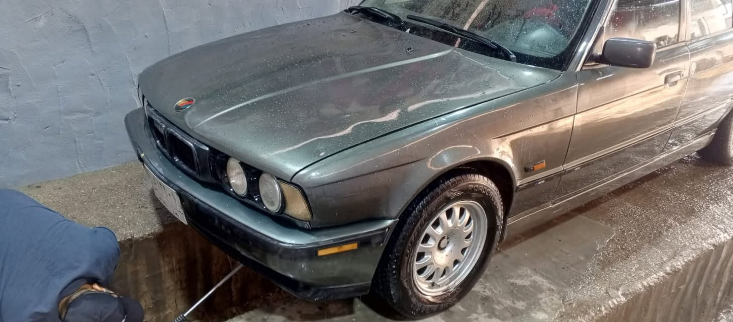 *********** بيئم 525 فول رقم بغداد بأسمنة بيهة شوية ملاحضات السعر 32 وبيها مجال حك الجية انامكلف بل نشرخابروصاحب الرقم الي بل نشر*********** حجي علاء

