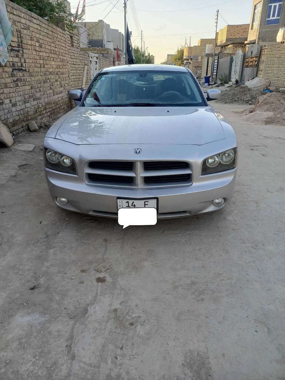 جارجر موديل 2010 رقم بصره انكليزي مكفوله من صبغ وتبديل مكينه 3500 مكينه اوكير مكفولات تبريد شغال حداديه تايرات جديدات سعره 110 مكان السياره ذي قار الشطره للبيع اومراوس ***********
