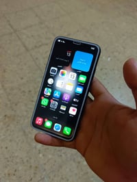 يالله 🤍 ايفون اكس عادي  ذاكره 64 بطاريه 100 مستبدله اصليه وكاله فيس اي...