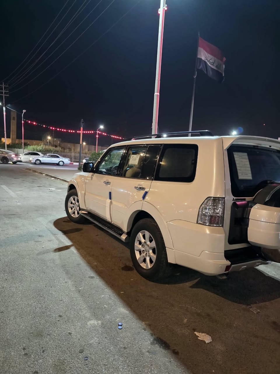 باجيرو • ٢٠٠٩ • فول مواصفات