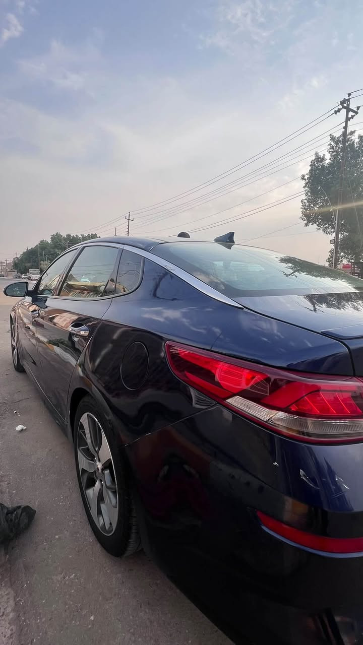 اوبتيما فئة S 2019 فول مواصفات
السيارة جديدة والصور ظالمتها 
تجي وتشوف بعينك.. حداديه جديده من الاف للياء 
ضررها قبق جنطه وجاملغ خلفي من امريكا 
مكان السيارة الديوانيه 

***********
