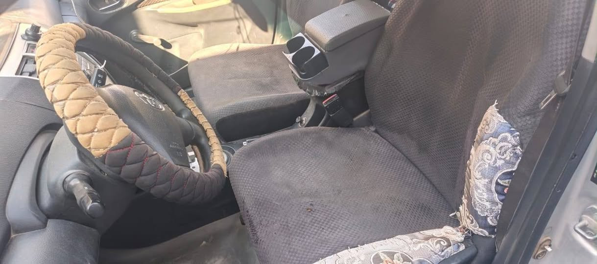 السلام عليكم مكلف بنشر
🚗 تويوتا يارس 2007 للبيع

🔹 محرك 1500
🔹 بيها طخّة بالجاملغ
🔹 اللغد والشاصي مكفولات ✅
🔹 رقم بغداد جديد
🔹 هزّة جديدة
🔹 الكهربائيات شغالة بالكامل ⚡
🔹 ناقصها فقط كمبريسر تبريد

📍 المكان: الصقلاوية
💰 السعر: 60$ وبيه مجال للشراي يتواصل عل رقم ***********
