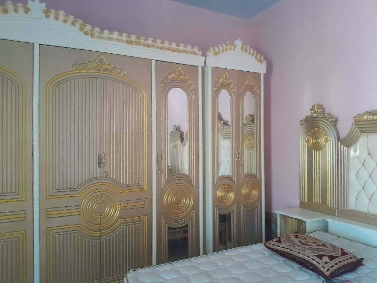 غرفة نوم • نضيف جداً • ٩ قطع