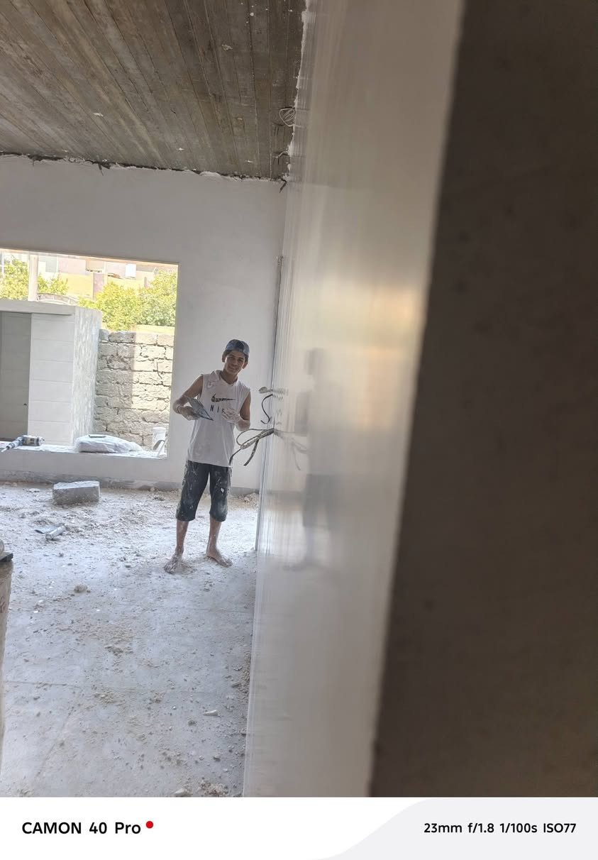 السلام عليكم لباخ جص متفرغ حاليا شغل داخل الموصل فقط اسعار مناسبا رقم ***********+***********واتساب
