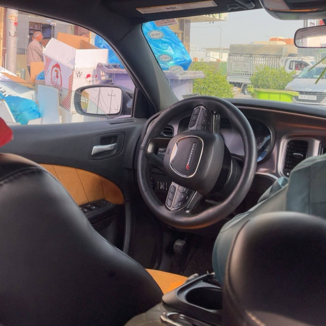 للبيع جارجر 2020 SXT
🔹 الفئة: SXT
🔹 اللون: سموك مميز جدًا 🤎
🔹 الممشى: 80 ألف ميل
🔹 الحالة: سيارة نضيفة جدًا وما بيها نواقص، جاهزة للاستخدام.
🛠️ الضرر:
جاملغ مصبوغ بدون دواخل والباب  بيه طخه بسيطة تقريبًا نص شبر. فقط معدله ع بارد
السياره باسمي 
صوره الضرر ملحقه 
السعر : 225$
موقع السيارة (الانبار-الفلوجه)
للاستفسار : ‭***********‬

نص مكتوب في الصور:
- BIDIMNAH
- Iraq
- 000-29175267 - 12/16/2020 - IAA BidFax.info