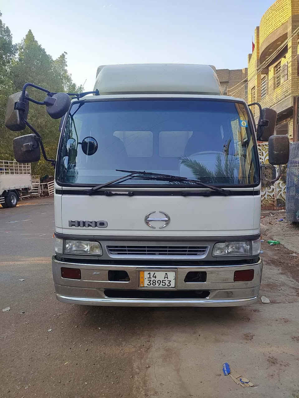 السلام عليكم هينو نكر موديل 97محرك80 عادي خطين سنويه 2031 سياره مكفوله رقم بصره العنوان بغداد رئاسه العبيدي رقم الهاتف ***********
