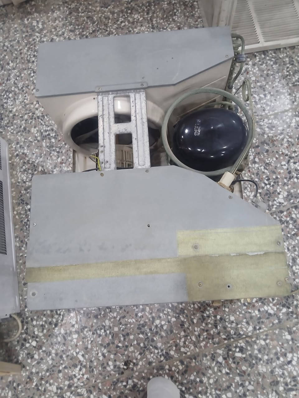 مكيف جنرال ياباني طنين حار بارد قرص شركه ما داخل تصليح نظافه عاليه.بغداد
السعر٤٥٠
***********
