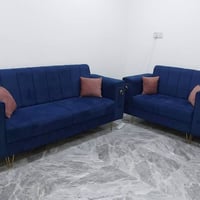 خمس قطع • ١٠ مقاعد • مستخدم نظيف
