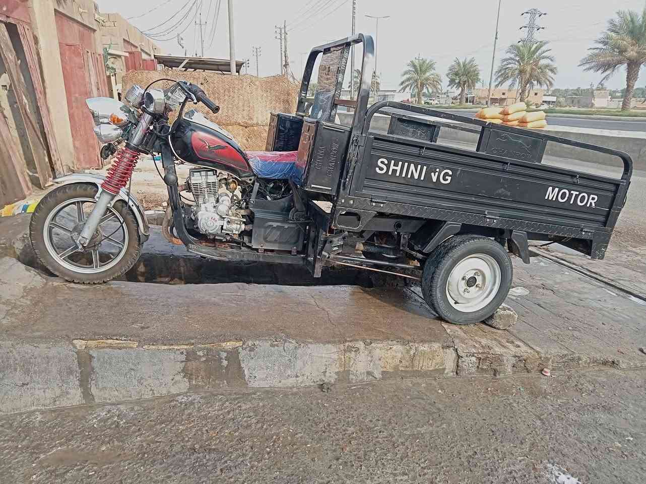ستوته للبيع جمره ٢٠٢٣(مكمرك) أوراق أصولي كهربائية كلها شغالهة مكينه مبدل بس بستم السعر اتصل ***********
