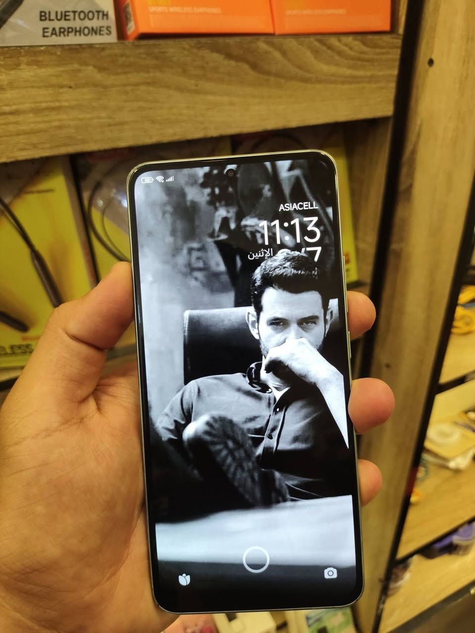 سلام عليكم شاومي 13T ذاكرة 256  رام 12 شاشة اموليد بتردد144هرتز بصمه بشاشة 🚀 نظافتة 90٪  كامرة من شركة لايكا قوية جدا دقة50ميكابكسل والامامية 12واضحة جدا المعالج دايمنستي8200الترا يشغلك بوبجي 120فريم حقيقي صوت واضح وعالي دبل سبيكر بطارية 5000الاف يشحن بقوة 67واط ... الجهاز للمراوس فقط مابيع فقط مراوس مراوس بأقل منه واخذ فرق حسب القناعة العنوان بغداد الشعلة او الغزالية ***********واتساب او خاص...

