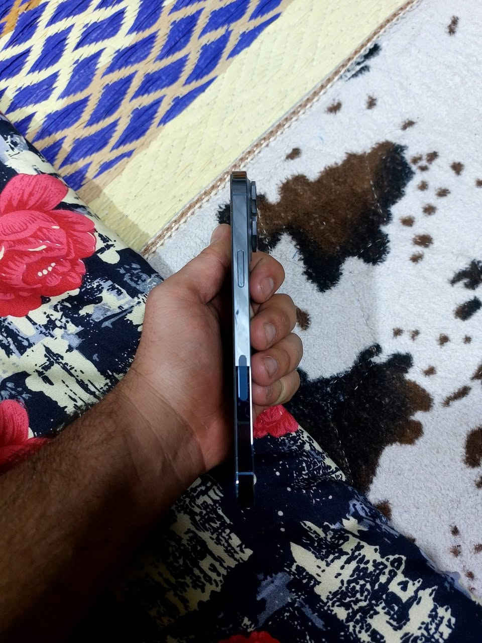 ذاكرة ٢٥٧
جهاز ما مفتوح وما مبدل بي شي بطاريتة ٨٤ 
مكاني بغداد المشتل 
سعره ٦٥٠ وبي مجال

رقم***********
