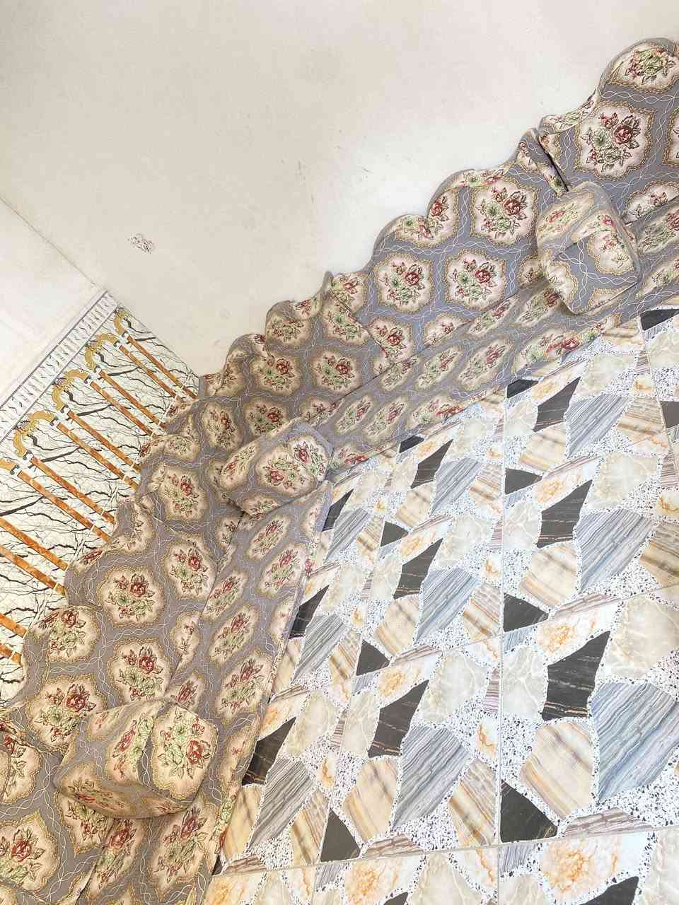 كعده عربيه قياسهه ٦امتار
بيع مستعجل ب 75 العنوان القبله شارع المدارس للتواصل,***********
