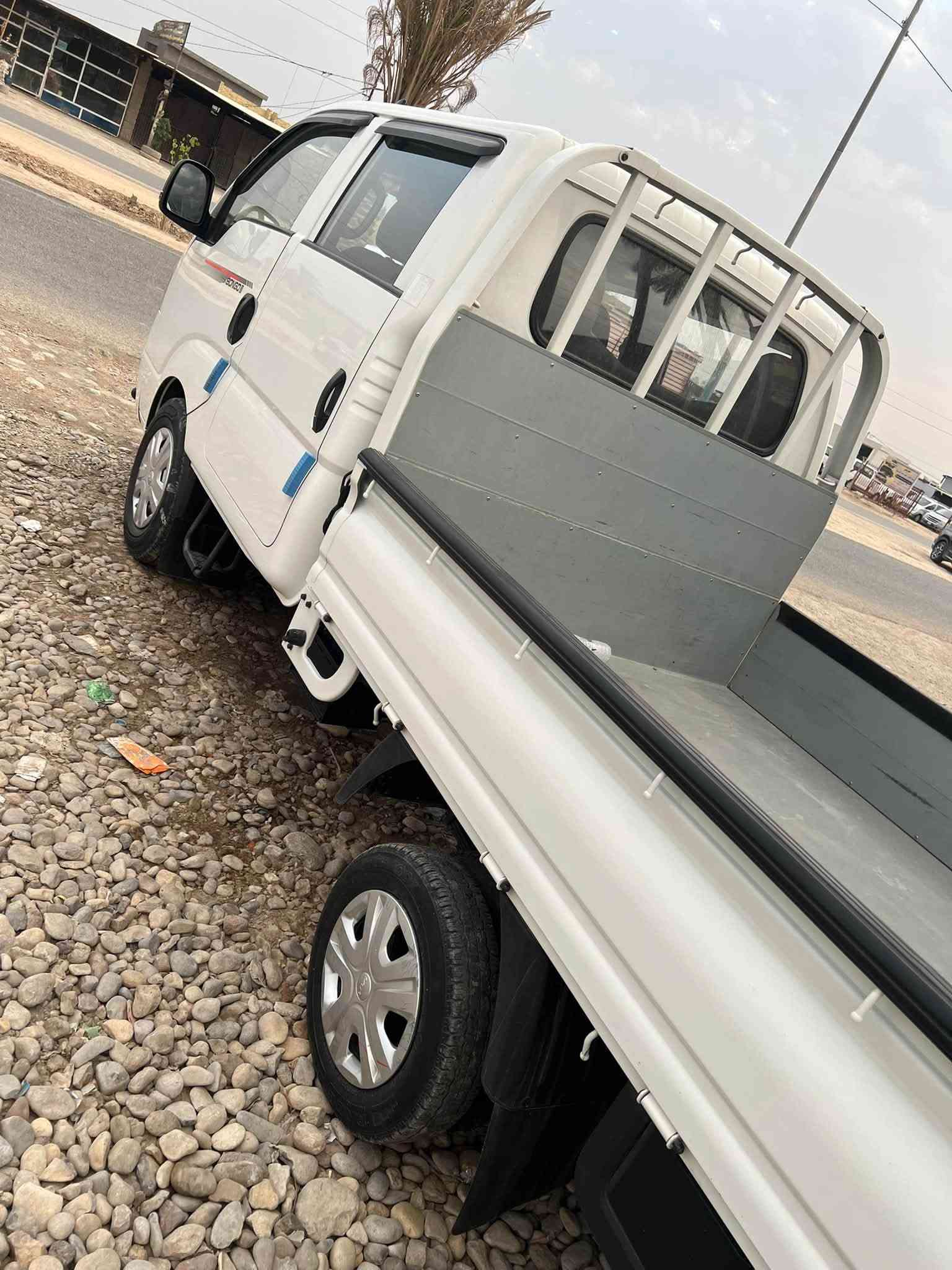 سلام عليكم كيه مسكر دبل قماره رقم بغداد موديل ٢٠٢٤ سياره جديده خلاص كفاله عامه غاز السياره كير عادي 
مكان بابل الشوملي 
***********
