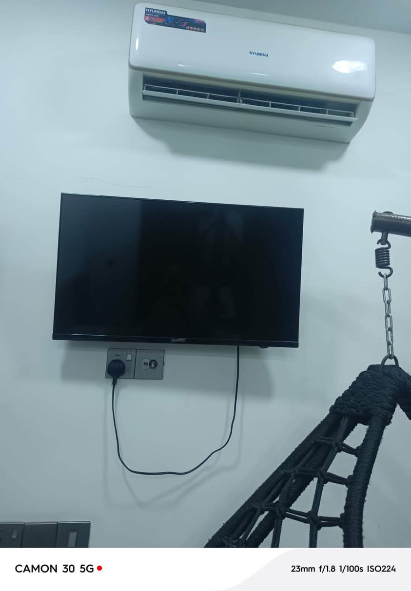 سلام عليكم للبيع بيت 50متر مجمع سلطان لا اول 

سعرة بدون اثاث 78قفل 
سعرة هوة ولا اثاث 83قفل 

واتساب ***********
