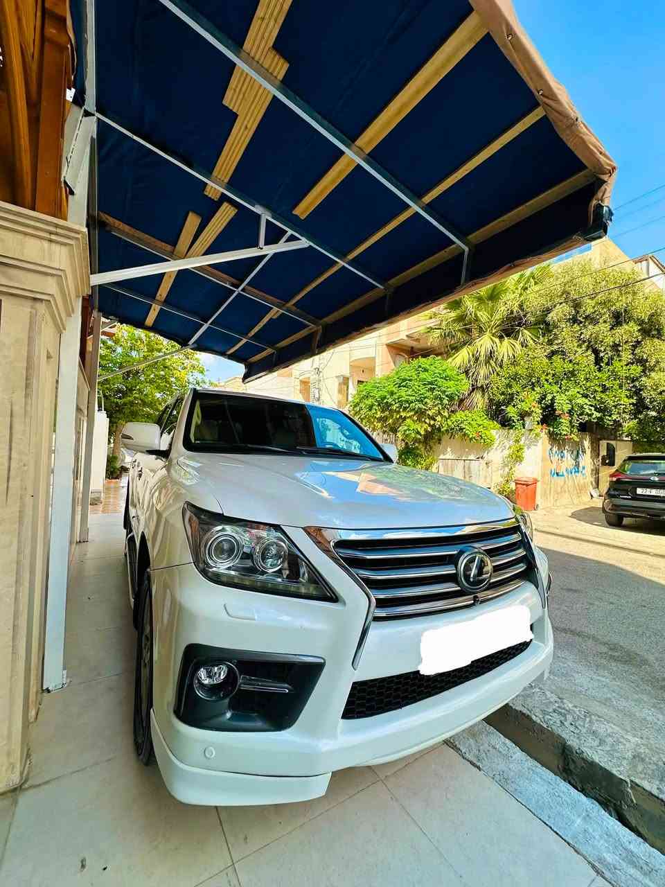 لكزس LX570 • ٢٠١٢ • ١٤٥٠٠٠ كم