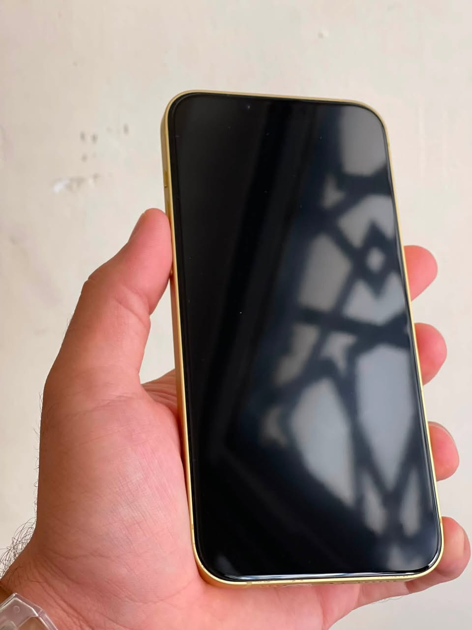 🟡ايفون 14 بلص 
مكفول وتر بروف
ذاكرة: 256 بطارية: 84
السعر: ٥٧٥ 
العنوان بغداد 
***********
