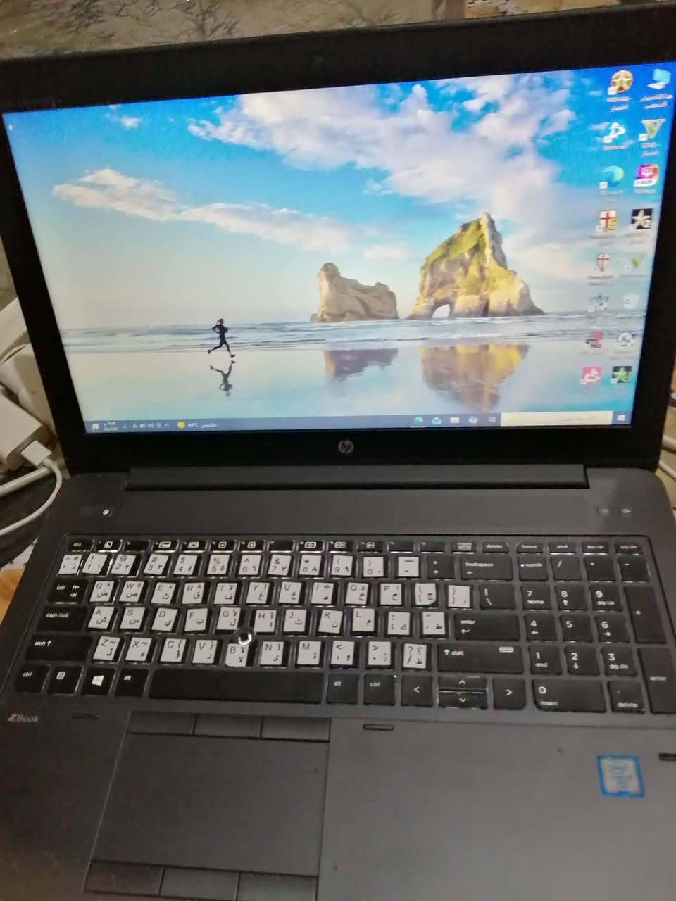 لابتوب HP ZPOK ووركستيشن 
خاصة بالالعاب القوية وبرامج الهندسة
CPU core i7 th6 جيل سادس HQ
RAM 16GB
GPU 4G NVIDIA خارجي
GPU  8G intel داخلي
SSD 1T
SIZE 15.6 فول كيبورد ضوئي
بطارية تشغل 2 الى 3 ساعات
بيع او مراوس بموبايل وكلشي بحكو
محل اسامة الحنش الشوره-شارع-60-داخل القيصرية
***********
