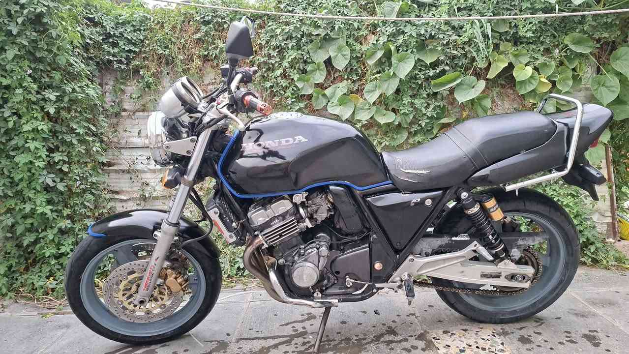 سيبي فور 400 • جيل اول 16 • اوراق كامله