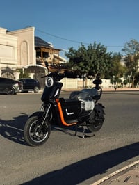 كهربائي • مدى٥٠-٦٠كم • ١٠٠كم/س