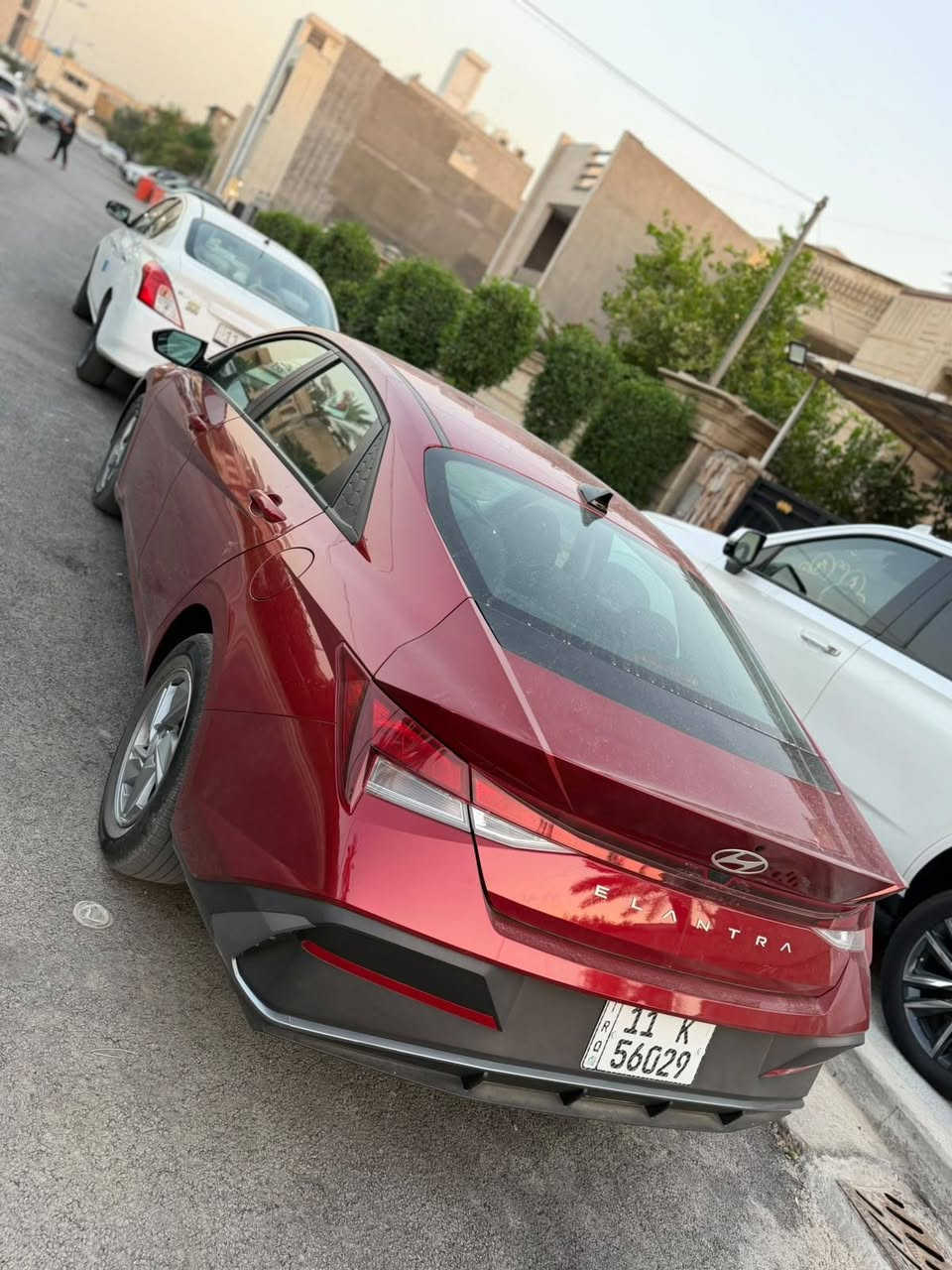 السلام عليكم
النترا 2025 
وارد امريكي 
مواصفات عادية رادار امامي جانبي
حادثهة كلين
ايرباك فوك تكمة السايق الوسطي الي بالتنتة طاگ فقط بسبب انكسرت الجامة 
سونار موجود 
الباقي كفالة عامة 
السعر 163 وبيهة مجال
السيارة بسمي 
ماشية 13 الف ميل
مكاني بغداد جسر ديالى القديم
رقمي ***********
