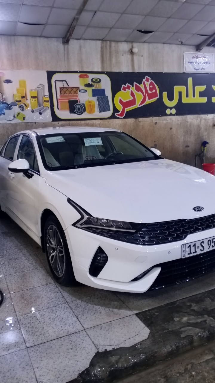 كي فايف خليجي
موديل 21
محرك 2000
ماشيه 120
السعر 180
شاد اله شاشه وكامره
ناصريه الإسكان الصناعي 
***********

