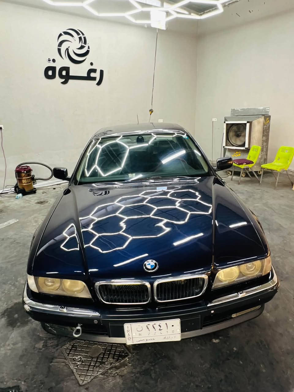 السلام عليكم
بي ام خفاش 
740 / 8 سلندر 
موديل 1999 السياره كلش نضيفه مابيه نقوصات 
السياره بلاديه فقط صبغ بنيد وقبق جنطه الجماليه 
بدون حادث 
تاير جديد 
حداديه جديده 
تبريد ثلج 
سعرها 77و بيها مجال 
للاستفسار اكثر الاتصال 
***********
***********
مكان السياره بابل الحله
