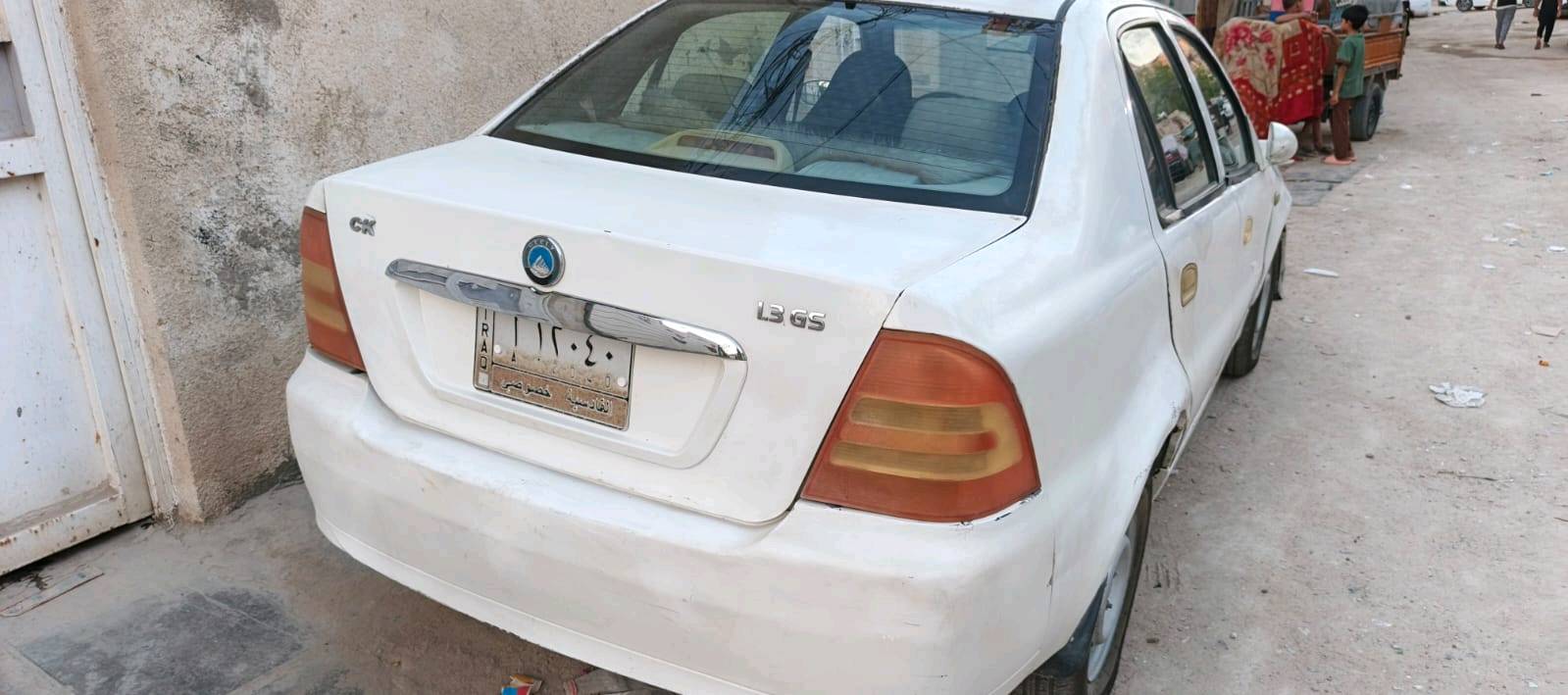 سلام عليكم سيكي للبيع 
كير ومحرك بجيس تخم تاير جديد حداديه جديده باتري جديد ترايك للبصره سعره 15 بيع مستجعل ***********