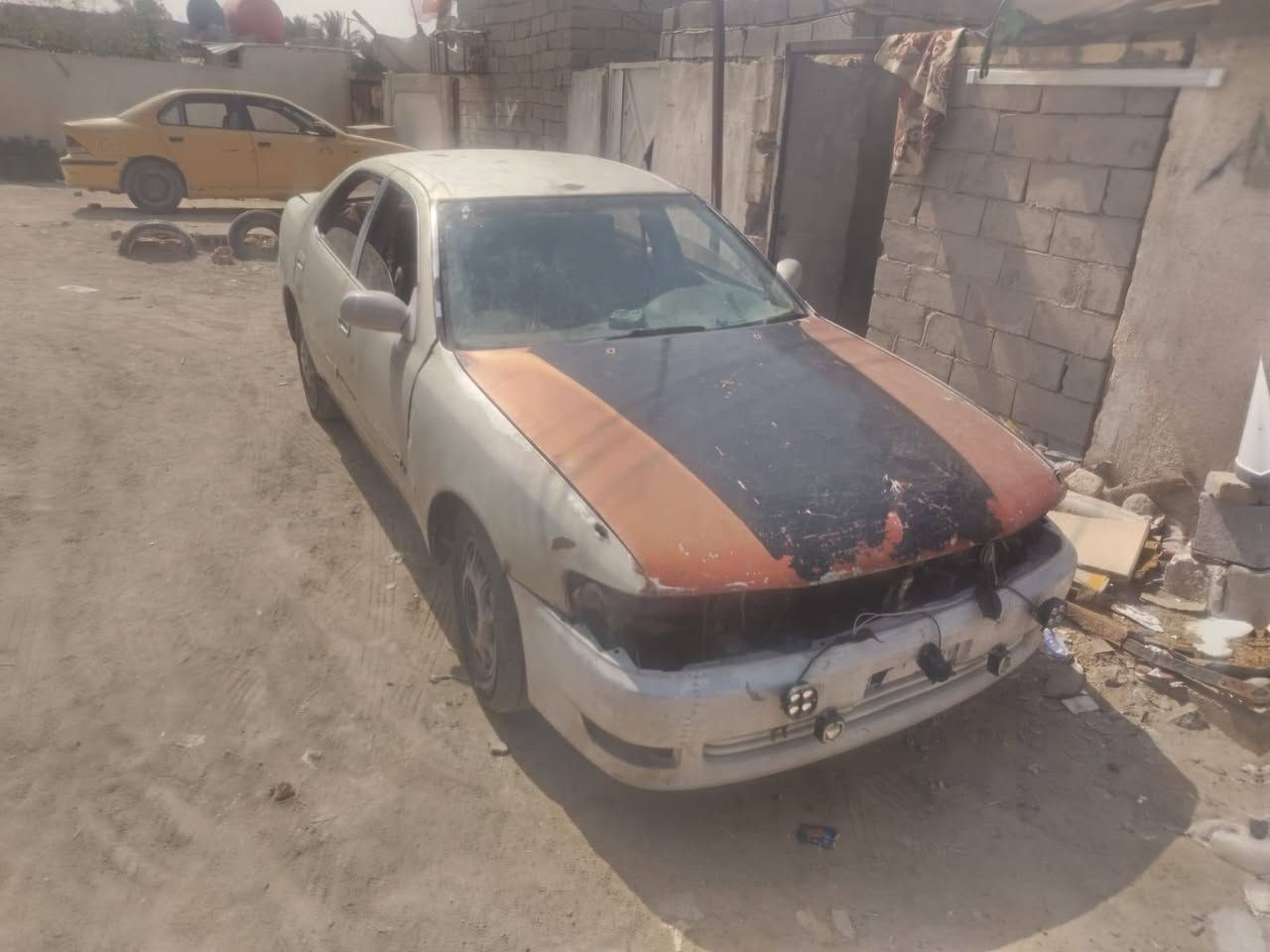 سياره كوم حديد ما اتدل راعيها ابيع تسقيط رقم بصره رايدها ب20 وبها مجال رقمي ***********
