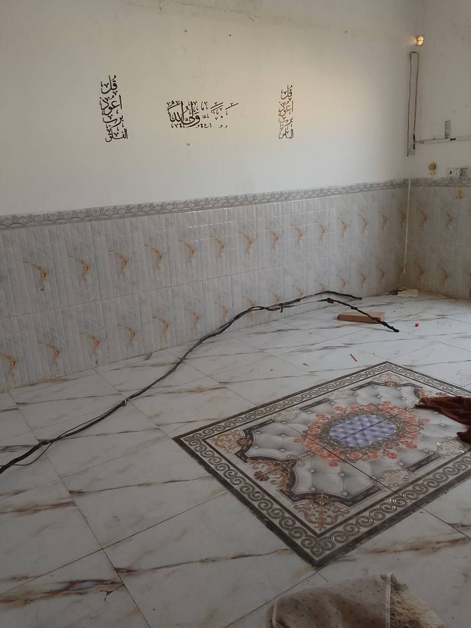 دار للبيع –📍 الموقع: الديوانية  – في حي الوحدة قرب جامع 

🏠الزهراءعليها السلام على الشارع

🌿مطلوب مبادره 58💸💸

🌿تسديد الشهري 305💸 (ملاحظه تغيير كفيل مباشر)

📐 المساحة: 100م مربع 10 × 10 

📄 الطابو: صرف

🔹 تفاصيل الدار:
✅ طابقين – بناءحديث عكاده
✅ الكهرباء 
✅ استقبال
✅ وصاله
✅ ومطبخ 
✅وغرفة 
✅نوم
✅ الطابق الثاني 
✅غرفتين نوم 
✅وصاله
✅ 3 مجمعات صحية
✅ سنة البناء: 2023
~~~~~~~~~~~~~
#متابعة_الصفحة
#نستقبل_جميع_عروضكم
———————————————————
🔺#للاستفسار الاتصال ع الارقام
‪***********‬‏📲 

  او مراسله واتساب +964 770 986 0830 📲  
—————————————————————
او زيارة مكتبنا من الساعة 3 الظهر الى 8 مساء 
🔺العنوان:- مكتب بلجيبه 
🔺حي سايدين جامع الرضا بلجيبه يم مدرسه الفجر
