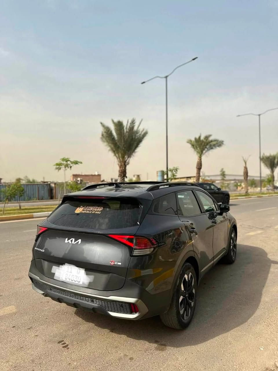 السلام عليكم 

كيا سبورتج 2023 xl

وارد أمريكي السياره بيها صبغ بين البابين وباب الصدر 

والسونار مرفق بالصور 

ماشيه 78 ك 

السعر ١٨٢ وبيها مجال للشراي 

مكان السياره بغداد 

***********
