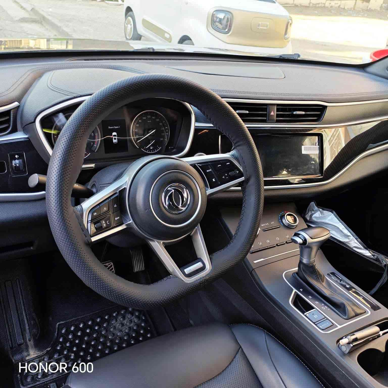 بالتقسيط
dong feng ix5 sport 2023
 
سياره جديده وبعدها بضمان الشركه دهن وفلتر من الشركه والتبديل على ايدهم يعني ضمان الشركه 
كير ومحرك ياباني 1500 تيربو 
ثلاث انظمة قياده 
اقتصادي وسبورت واعتيادي 
فول بفئتهه فتحه سقف 
تبريد قطعتين 
فول تحكمات ستيرن 
تثبيت مسار 
اوتو ستوب 
اوتو هولد 
مانع انزلاق 
فول ايرباگ
مود قياده ضد الثلج والامطار 
مود قياده عند المرتفعات 
مود قياده عن المنحدرات 
7 سماعات و6 سبيكرات مع نظام صوتي دولبي 
ستيرن جلد بلاد 
كشنات جلد
بصمة دخول وتشغيل بصمه
شاشة تحكم 11.5 انج 
كل ادوات السياره كاملة سبير وجك والعده  
 عداد المشي :٢٠ الف كيلومتر 
مكفولة كفالة عامة 

السعر بالتقسيط ١٦٠ ورقة مقدمة مقدمة ٨٠ ورقة بالشهر ٤ ورقات 
 
للاستفسار الاتصال على الرقم فقط 

☎️ ***********
مكان بغداد حي الجهاد
