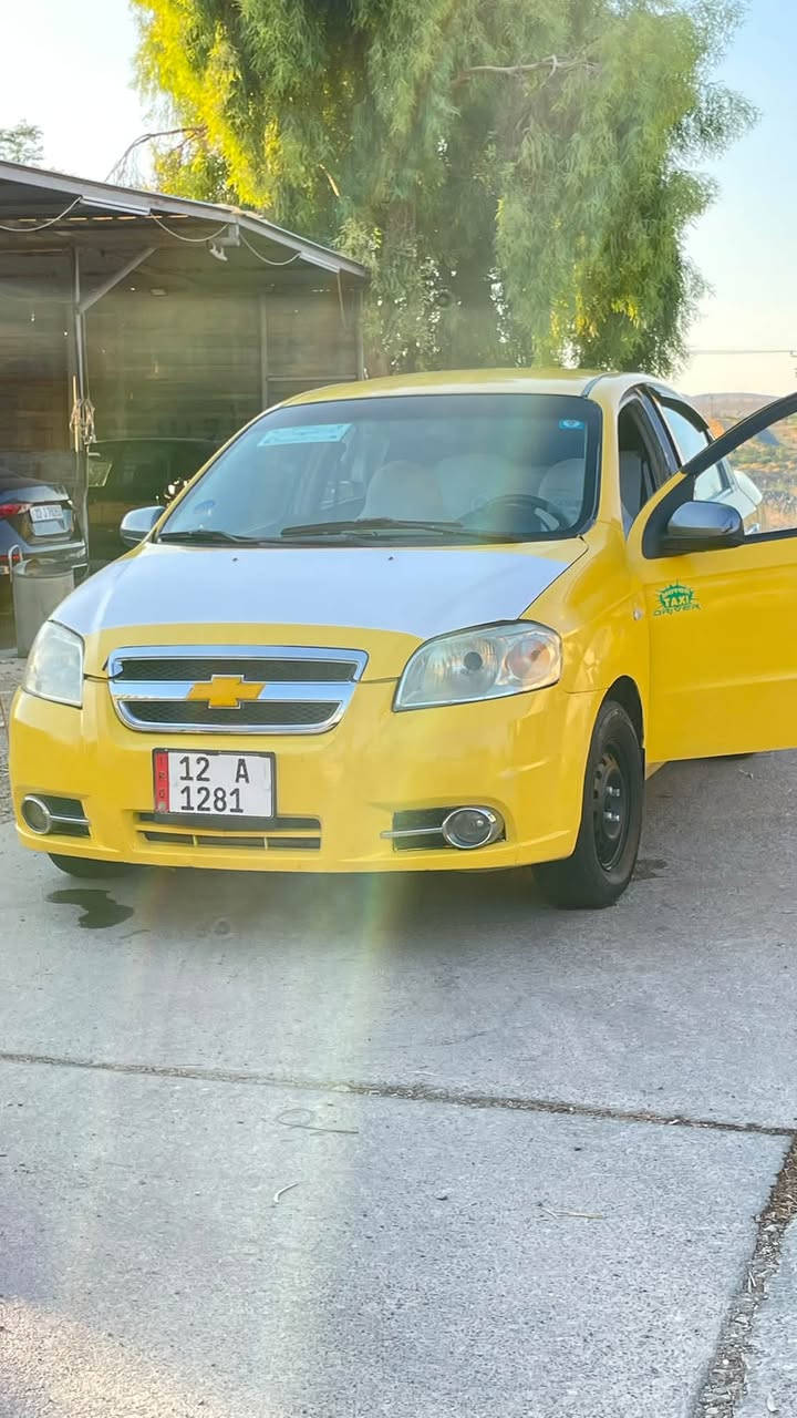 افيو موديل 2009
دبل كمشفت مو تك 
بدون ضرر وارد كوري 
هزه جديده الي شهر ال١
لايتات زينون 
مضخم صوت 
شاشه كامره خلفي 
بيها معجون تلقيطات 
محرك اثر صرف يعني ماتنقص دهن خلاص
السعر ٥٣ وبيها مجال 
متواجد فيسبوك وتساب ***********
